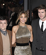 Jennifer_Lawrence_The_Hunger_Games_UK_Premiere_J0001_037.jpg