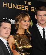 Jennifer_Lawrence_The_Hunger_Games_Premiere_J0001_051.jpg
