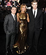 Jennifer_Lawrence_The_Hunger_Games_premiere_in_Los_Angeles_CA_March_12_2012_024.jpg