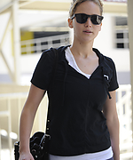 jenniferlawrenceorg11.jpg