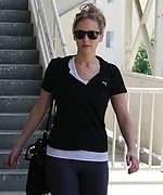 jenniferlawrenceorg17.jpg