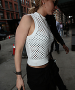 jenniferlawrenceorg007.jpg