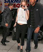 jenniferlawrenceorg010.jpg