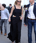 jenniferlawrenceorg051.jpg