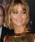 Jennifer_Lawrence_The_Hunger_Games_Premiere_J0001_085.jpg