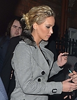 jennifer-lawrence-leaving-her-hotel-in-london-december-01-2016_302121429.jpg