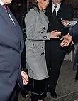 jennifer-lawrence-leaving-her-hotel-in-london-december-01-2016_602121429.jpg