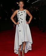 jenniferlawrenceorg028~30.jpg