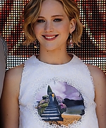 jenniferlawrenceorg262~4.jpg