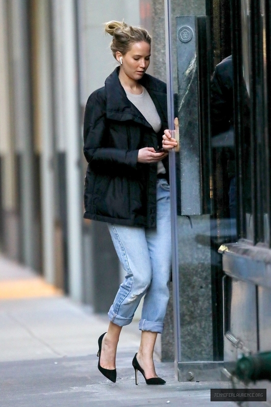 JLO9~11.jpg